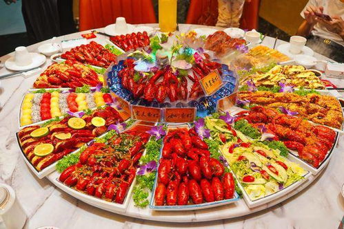 豪橫1888元吃20斤不同口味！這里的小龍蝦太太太好吃了——豪味來