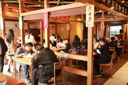 任性還是執(zhí)著？杭城雙姝打造400方螺螄粉王國，帥氣小哥成忠實回頭客